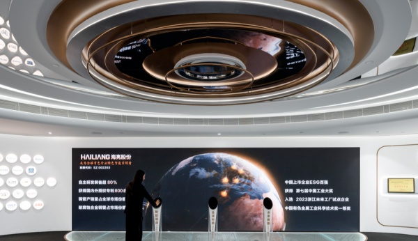 展廳序廳的“互動開關”，開啟沉浸式體驗序章